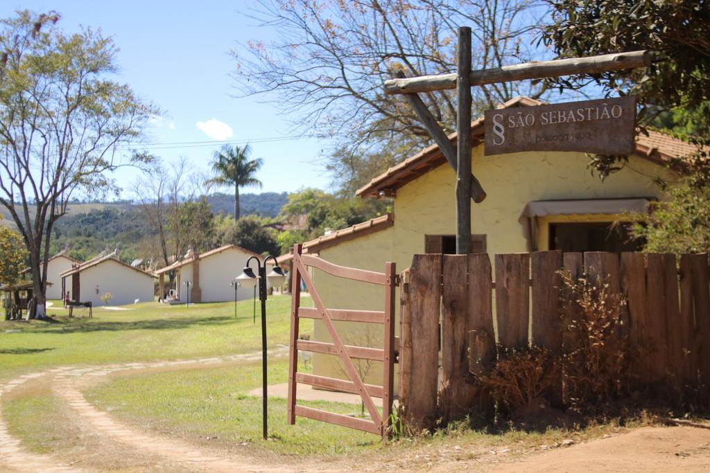 Sao Sebastiao * Sao Sebastiao do Rio Verde